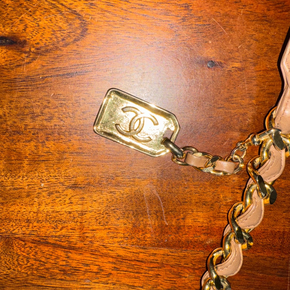 CHANEL Rue Cambon Beige Leather Belt with Gold Chain - Picture 3 of 7